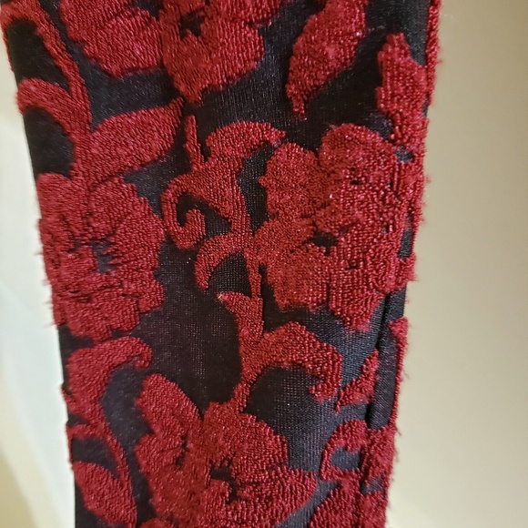 Dress - Picture 6 of 6